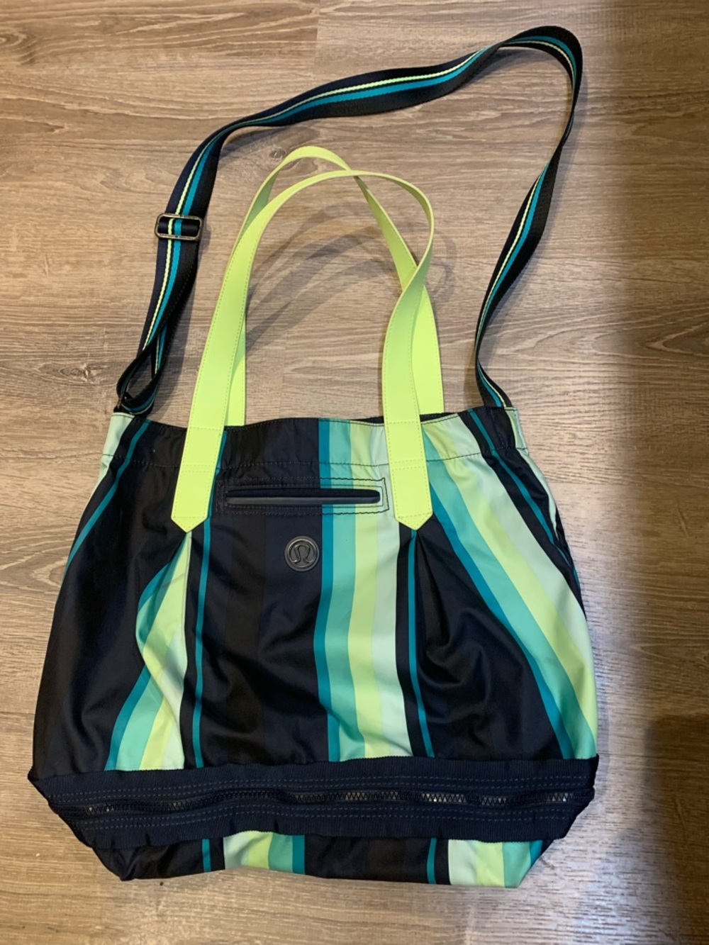 Lululemon Enlighten & Expand Tote yoga gym overnight beach bag - Picture 6 of 14